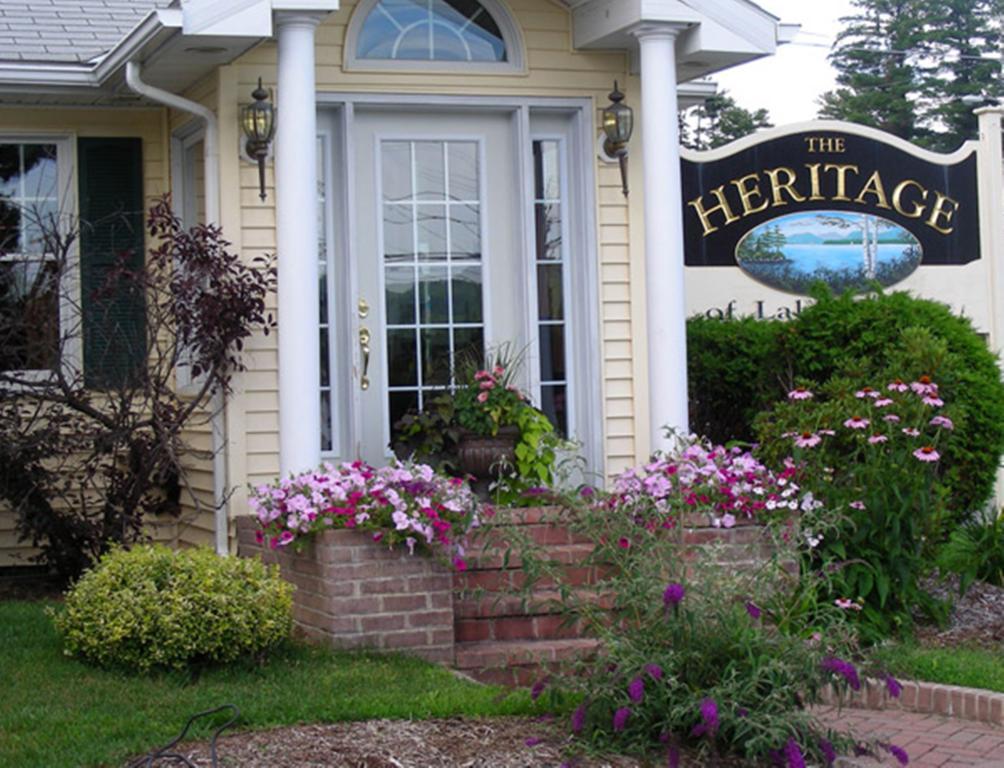 The Heritage Of Lake George Esterno foto
